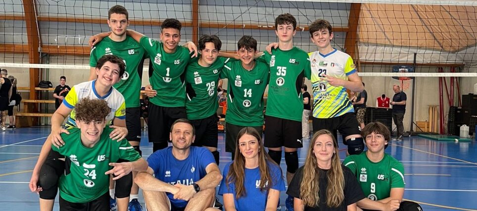 🏐 Under-17 inarrestabili al Torneo di Binzago: vittoria netta, semifinale conquistata e… ACLI OLEEE! 🎉💙